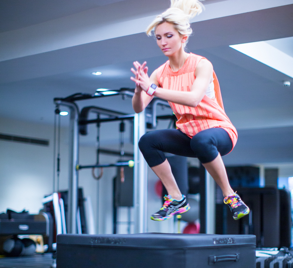 fitness-on-toast-faya-blog-girl-healthy-gym-workout-exercise-nutrition-fitness-fashion-ootd-sweaty-betty-virgin-active-gym-mayfair-box-squat-jump-plyo-routine-benefits