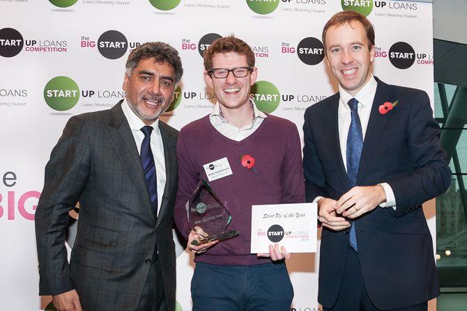 Startup-of-the-Year-Weekend-Box-v2